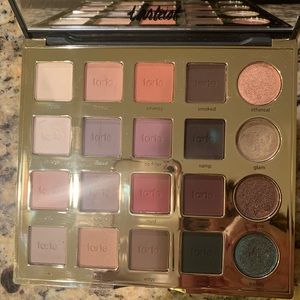 tarte Makeup - Tarte “Tarteist Pro” Shadow Palette tarte Makeup - Tarte “Tarteist Pro” Shadow Palette
